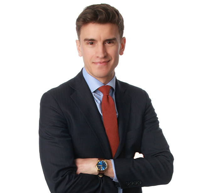 Brinton Resto, Amundsen Davis LLC Photo