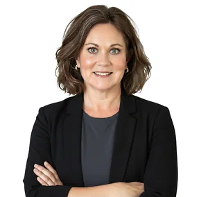 Photo of Kelly  Thompson